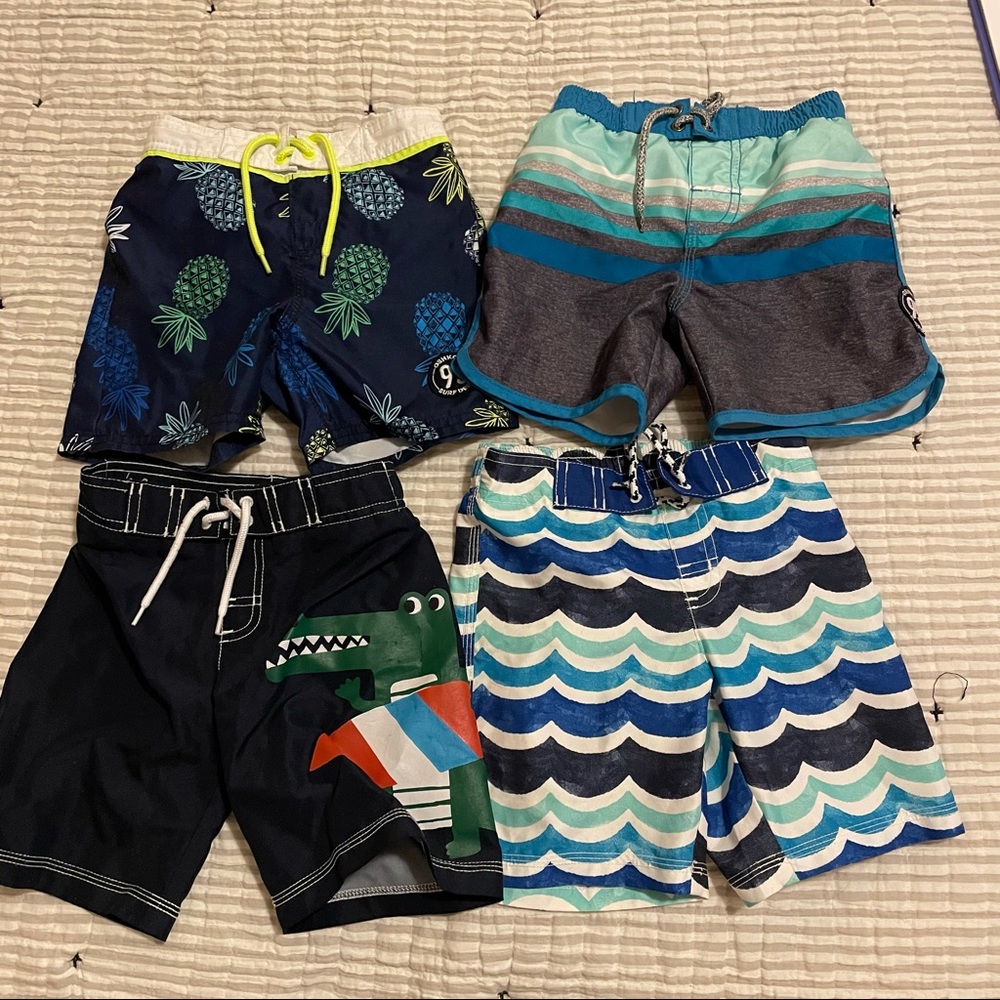 Lots of boys swim shorts swimming trunks 2T/3T